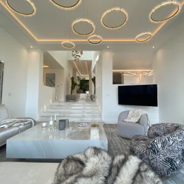 interior design hollywood hills